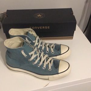 Converse all star shoes